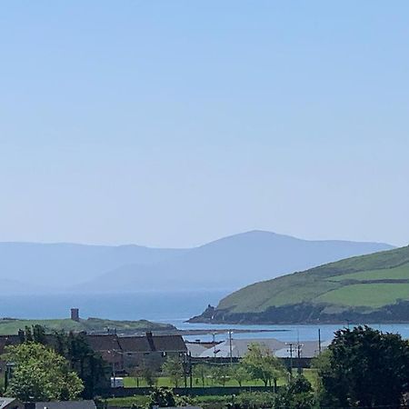 Wonderful Coastal Home In Dingle Town ภายนอก รูปภาพ